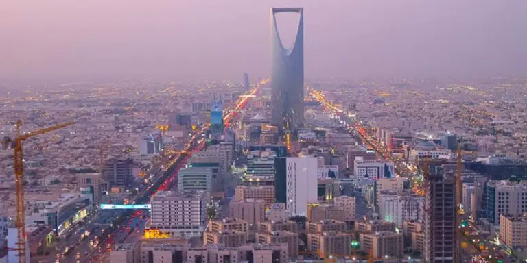 Budget-Friendly Travel Tips For Saudi Arabia