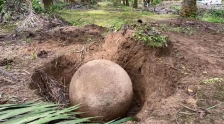 Beautiful Pre-Columbian Spheres in Puntarenas Surprises Ticos