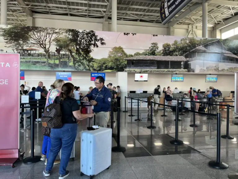 Guanacaste Airport is one of 5 Terminals with the Best Customer Service Worldwide