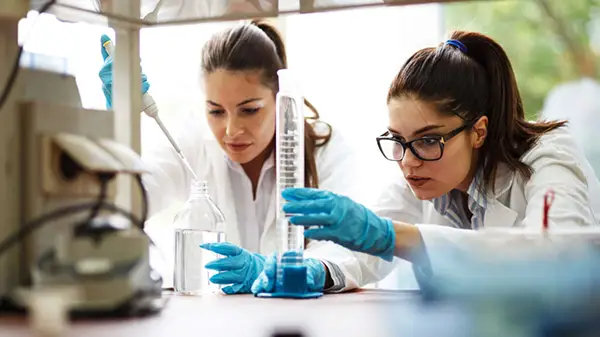 Program Seeks Young Women from 15 to 19 Years to Develop Skills in Science and Technology in Costa Rica