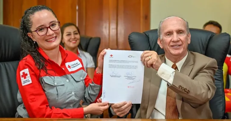 ICT and Red Cross Sign New Agreement to Prevent Water Accidents on 9 Beaches in the Country
