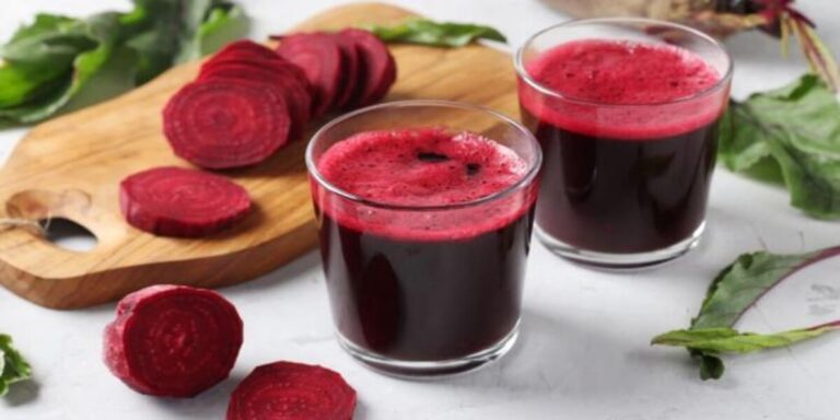Beet Juice on an Empty Stomach: What Are Its Benefits, and Who Should Not Take It?