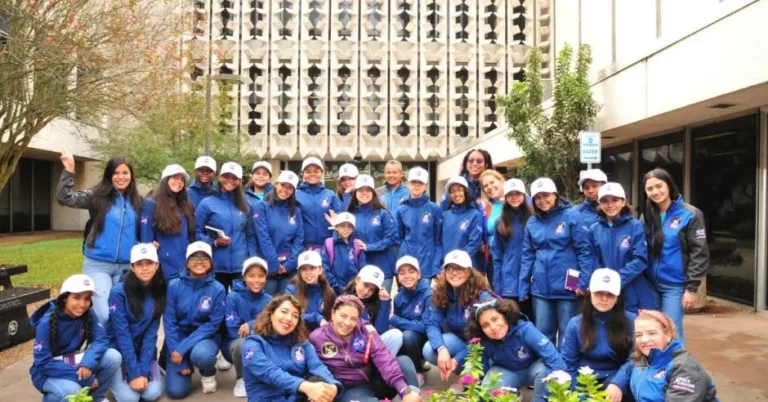 These Are the 9 TicaGirls Who Will Fulfill Their Dream Of Reaching NASA