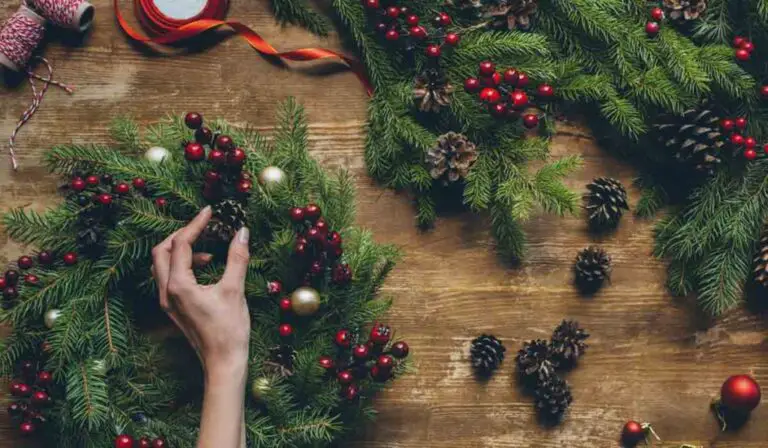 These Are the 6 Most Common Mistakes When Making Christmas Decorations That Can Cause a Fire