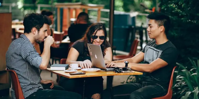 Being a Digital Nomad Expat, the Ideal Lifestyle?