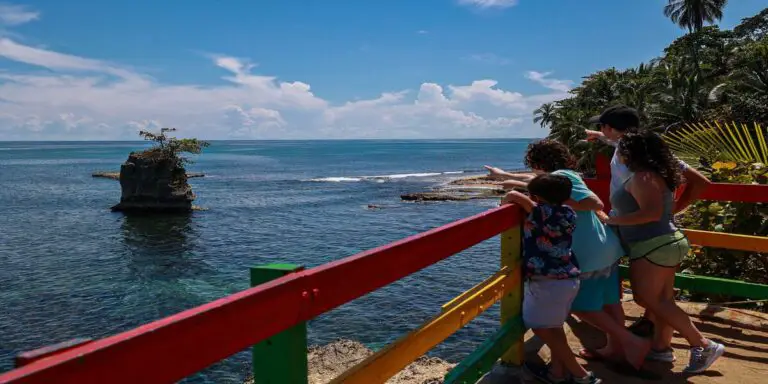 Santa Teresa, Puerto Viejo and Nosara: Preferred Destinations for Latinos this Season￼