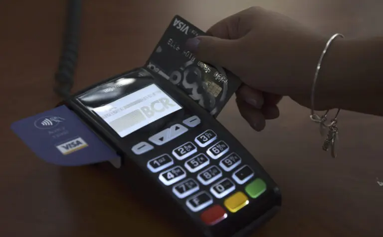 How to Change the PIN of your Bank Card in Costa Rica Now that They Will Ask You to do so in Stores?