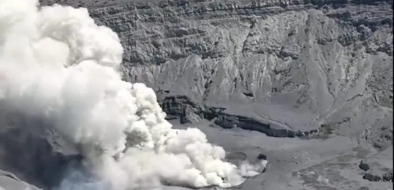 Which Cantons Are On Green Alert Due To The Eruption Of The Poás Volcano In Costa Rica?