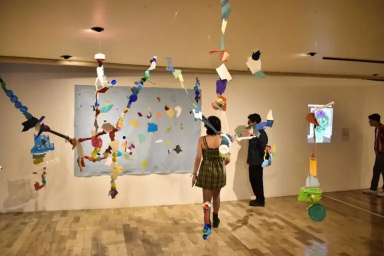 Costa Rican Artist Stands Out at the Renowned Tijuana International Triennial of Pictorial Art with Work that Reflects on Pollution