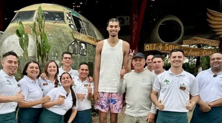 French Basketball Star Victor Wembanyama Visits Costa Rica