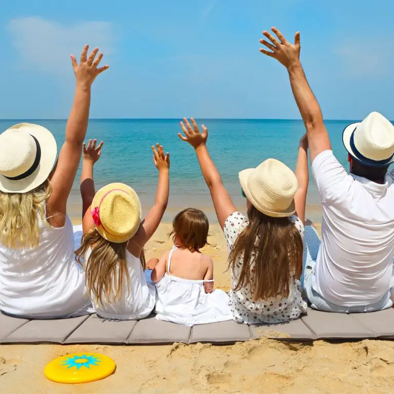 More Vacations for Costa Rica? The Law That Has Not Been Able To Move Forward