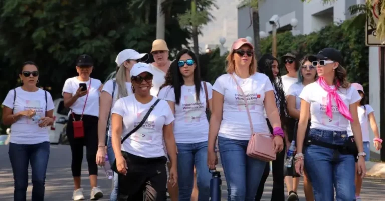 Sunset Walk, Mentoring and Collective Art Will Highlight Costa Rican Female Leadership