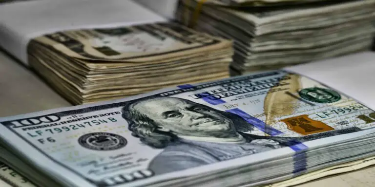 Costa Rica Breaks Record for International Dollar Reserves