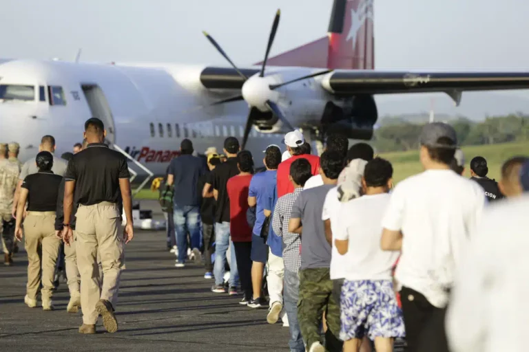 Immigration Limbo Pending on Some 350,000 Venezuelans in the US After “Historic” Ruling