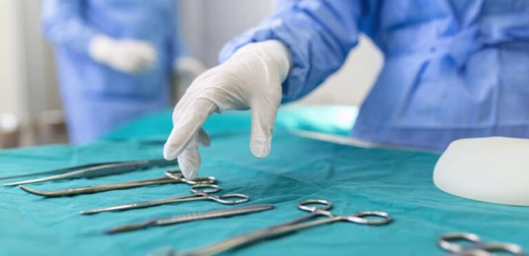 World’s First Bladder Transplant Successfully Performed in the US