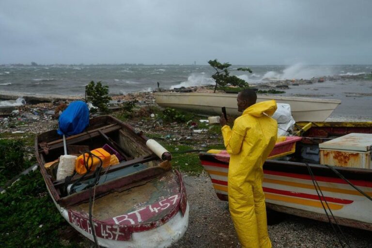 Hurricane Melissa’s Indirect Effects Bring Rain to Costa Rica