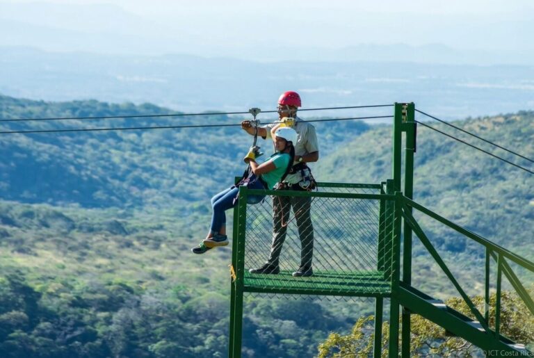 Costa Rica Eyes Argentina and Chile to Revive South American Tourism Slump