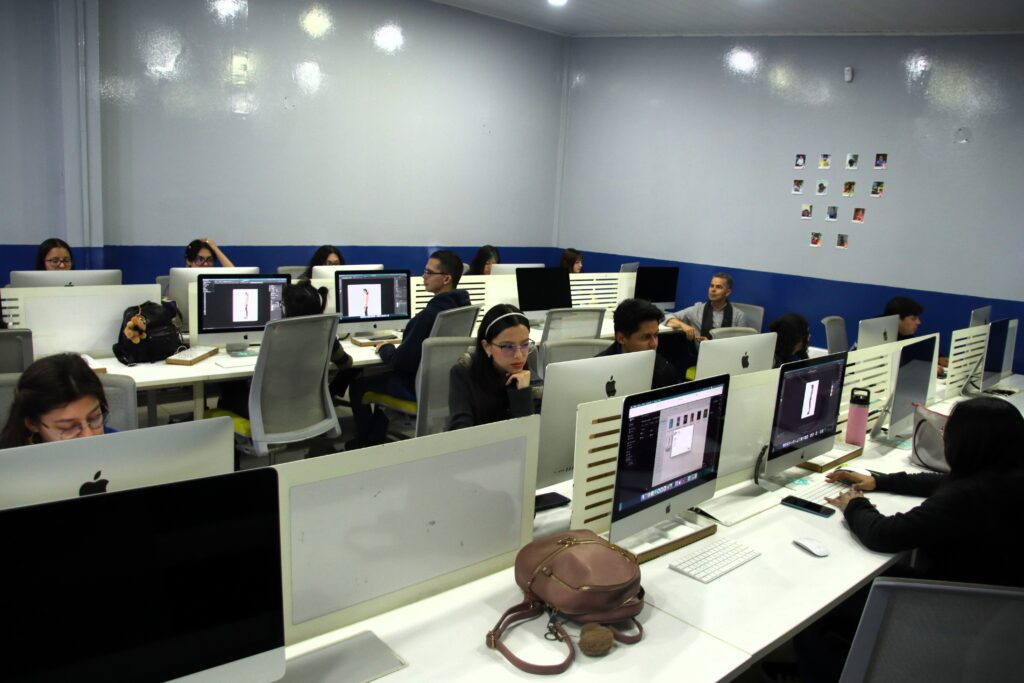 Technical Education for Youth and Adults: COVAO in Cartago Launches Night Programs