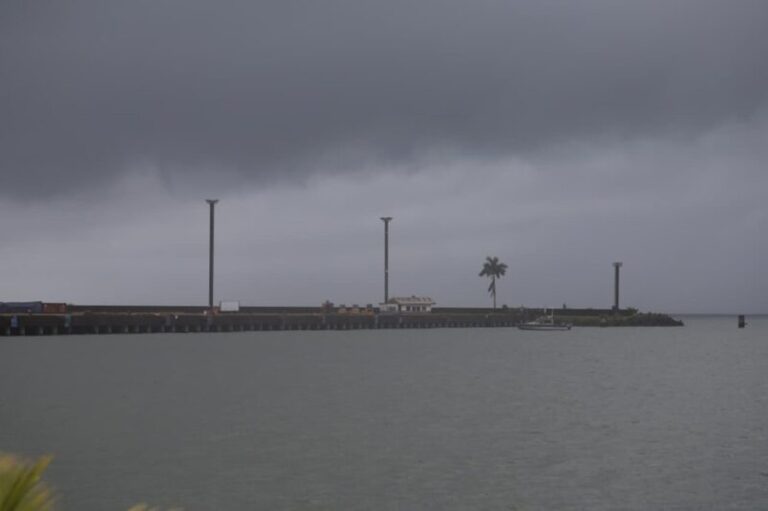 Costa Rica Weather: Tropical Wave #43 Brings Continued Heavy Rain and Storms This Sunday